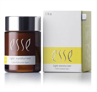 ESSE Легкий зволожувальний крем Light Moisturiser М5 50мл