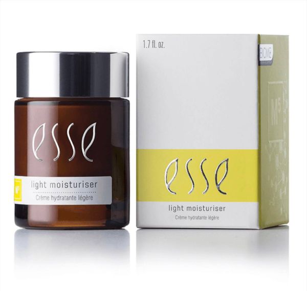 ESSE Легкий зволожувальний крем Light Moisturiser М5 50мл